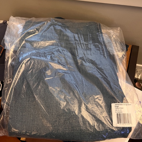 Flint and Tinder Japanese Stretch Selvedge Denim Straight Cut Medium Wash - Picture 4 of 6